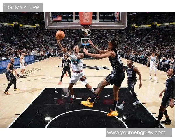 马刺与灰熊第六场激战回顾比分揭晓精彩瞬间分析